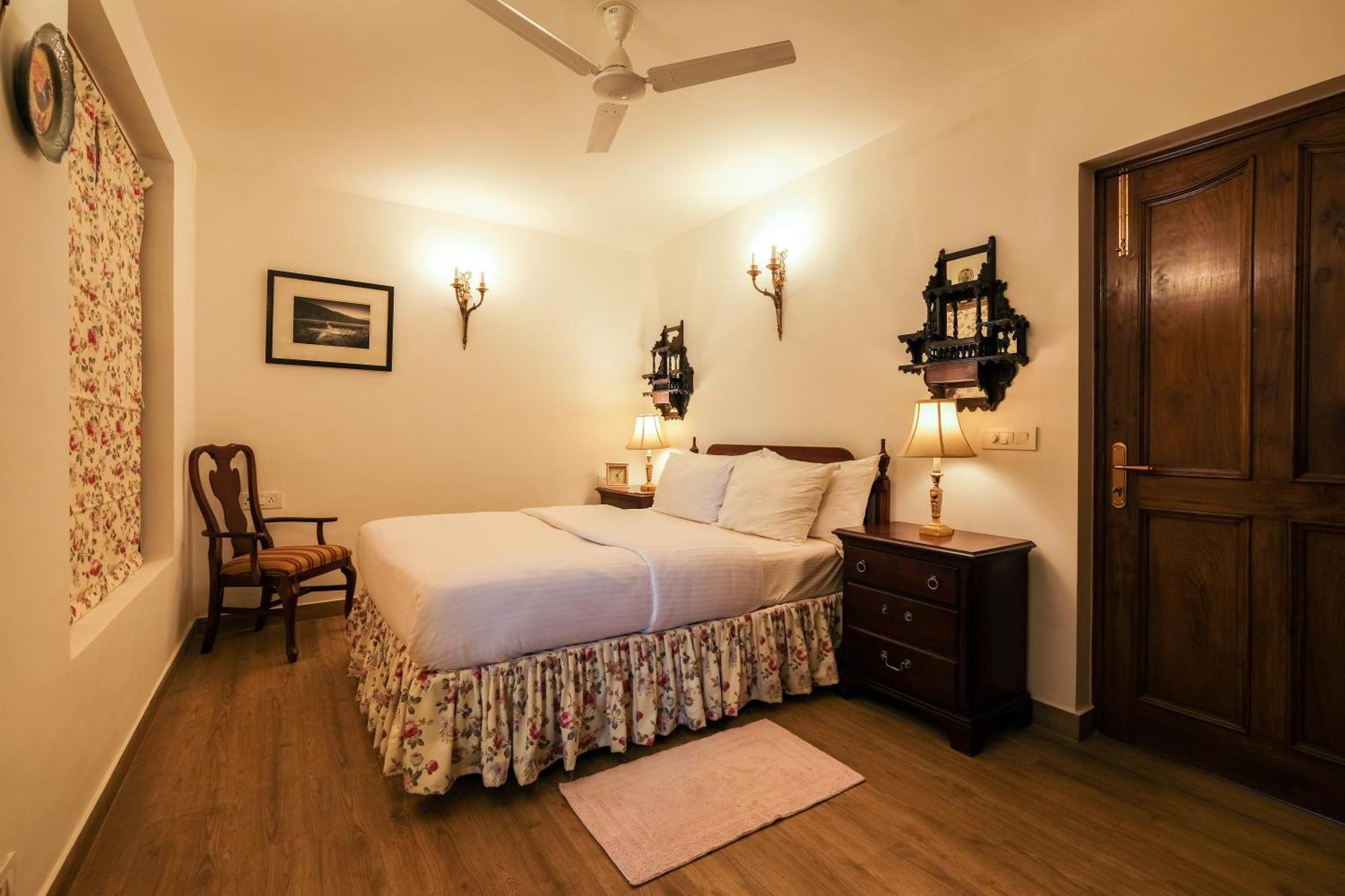 Jhs Estate By Just Homestay Мусори Екстериор снимка